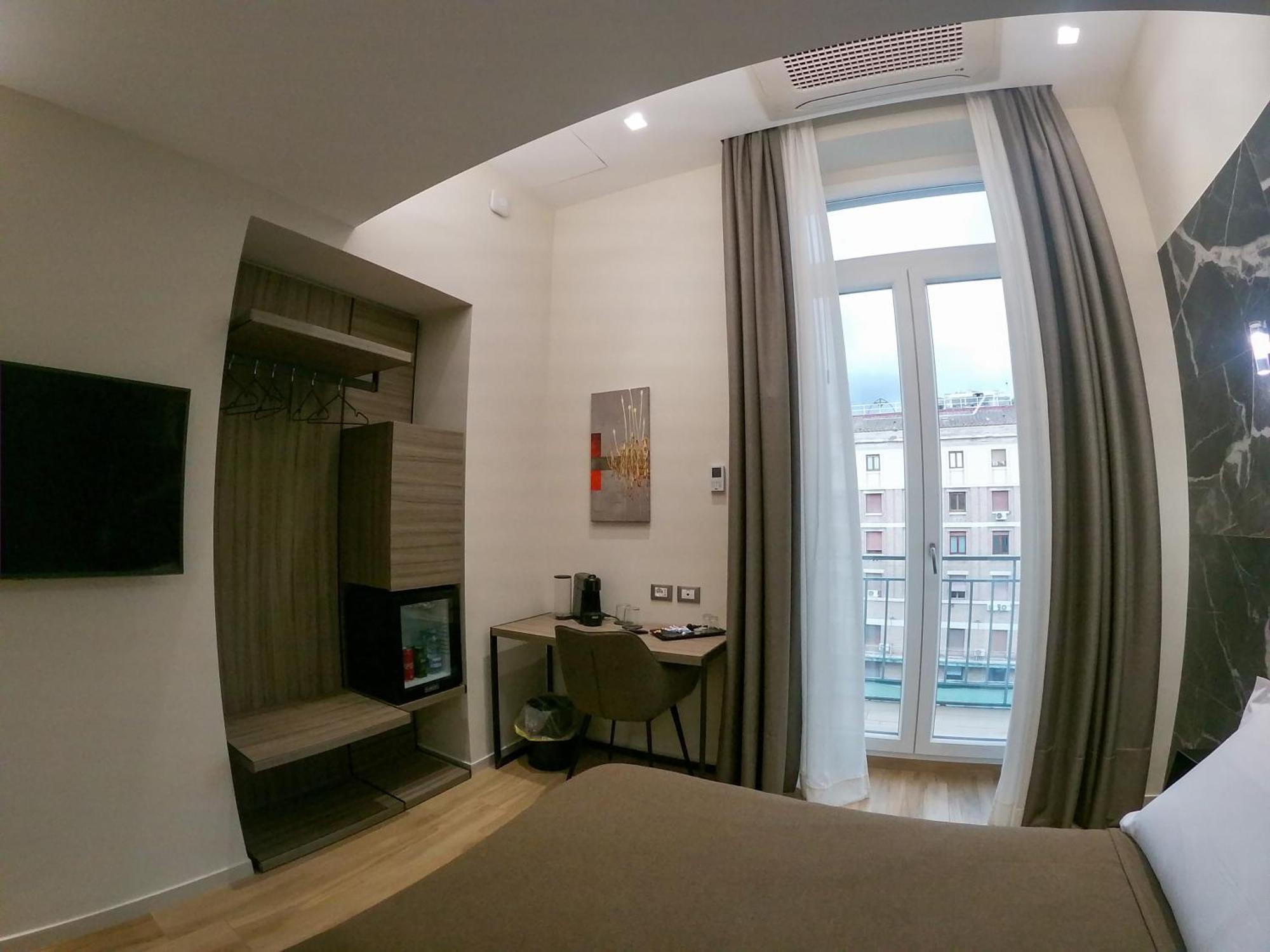 Municipio Luxury Suite Naples Exterior photo